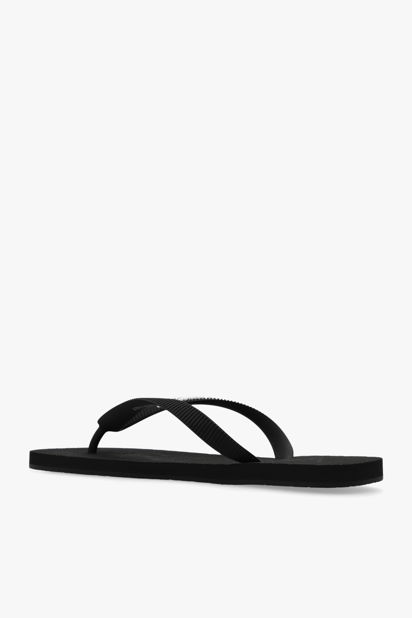 Plain black deals flip flops